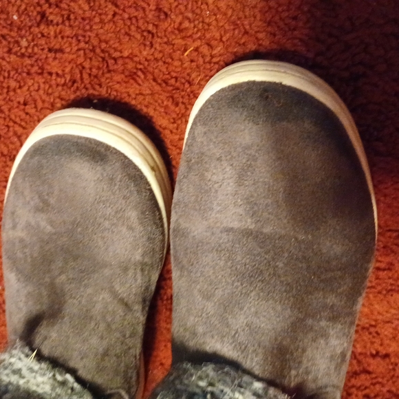 Boots - Picture 5 of 5